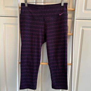 Nike Dri-Fit Crop Knit Leggings